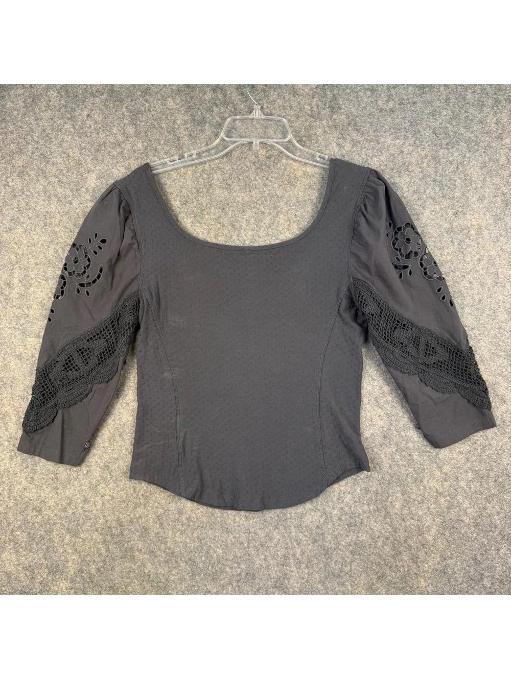 Free People 3/4 Sleeve Top Notch Neck Dark Gray Lace Insets Women Small 823